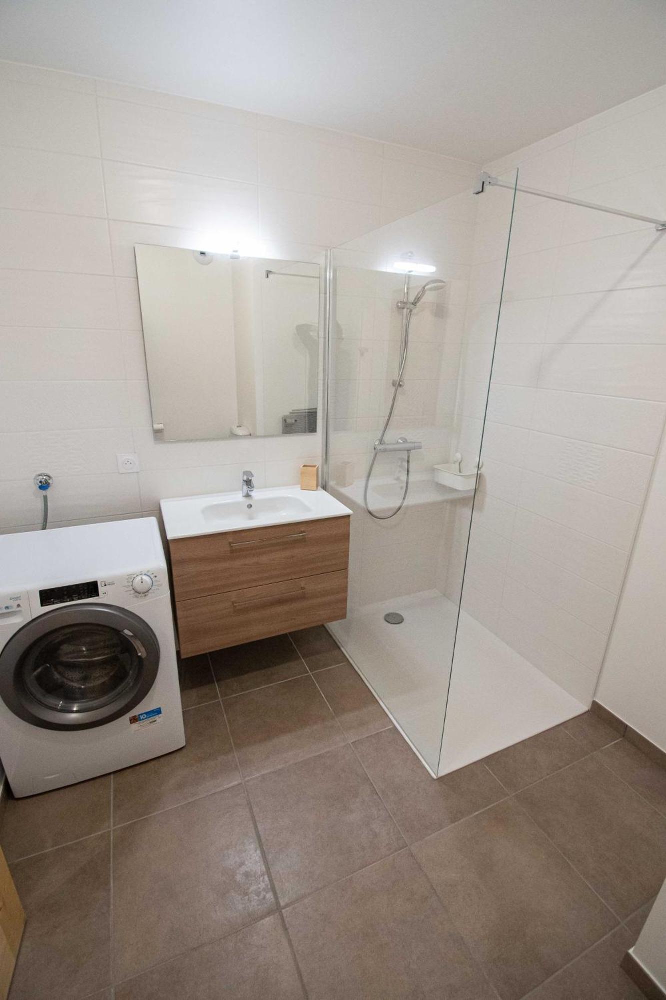 Dans Neuve Le Snow Roc Sur Les Pistes, Grand Cosy 5 Pers Avec Terrasse Panoramique, Sauna, Wifi Saint-Jean-dʼAulps