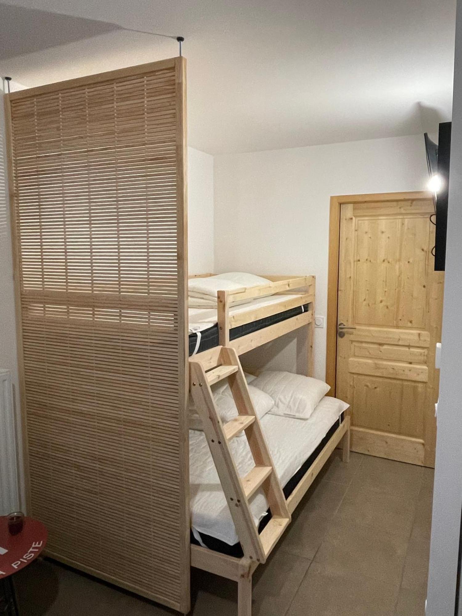 Dans Neuve Le Snow Roc Sur Les Pistes, Grand Cosy 5 Pers Avec Terrasse Panoramique, Sauna, Wifi * Saint-Jean-dʼAulps